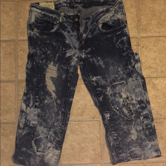 Jeans - Picture 3 of 4